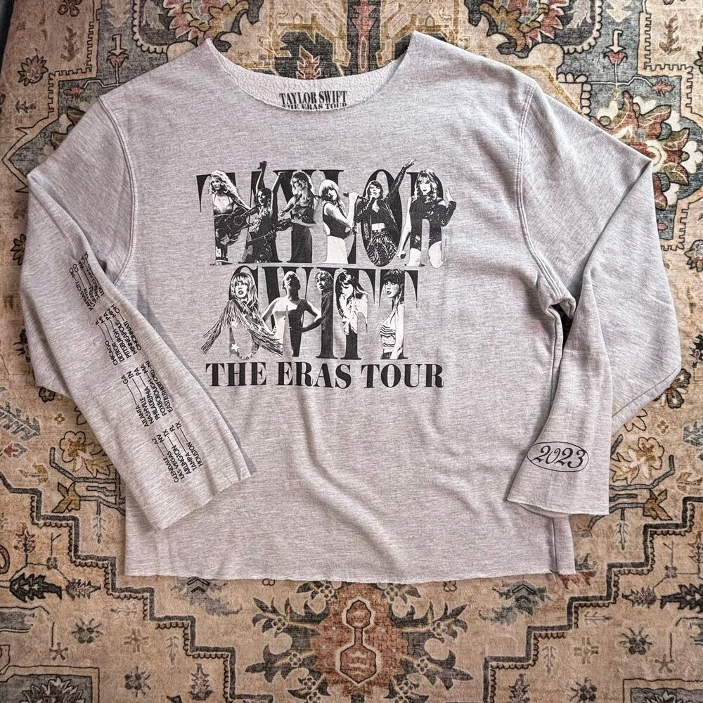 Taylor Swift Eras Tour Cropped Sweatshirt Off the Shoulder 2023 Pullover Large